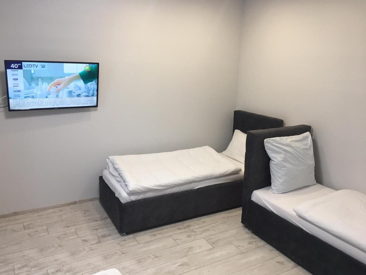 Apartment Edelweiss Uzhhorod Ngoại thất bức ảnh