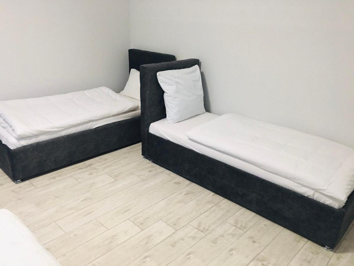 Apartment Edelweiss Uzhhorod Ngoại thất bức ảnh