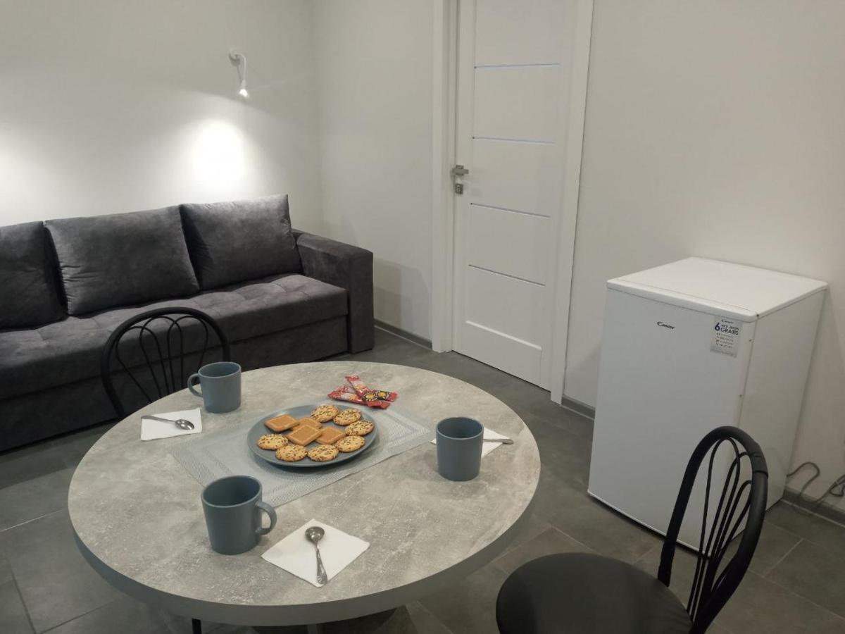 Apartment Edelweiss Uzhhorod Ngoại thất bức ảnh